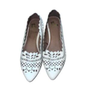 White Laser Cutout Scalloped Edge Pointed Toe Flats